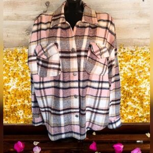 Blu [edit] Soft & Cozy Oversized Plaid Shacket Ladies Size XL